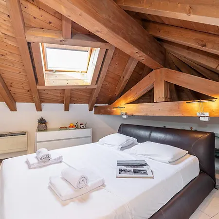 Appartement Isa Duplex Coeur Vielle - Happy Menton